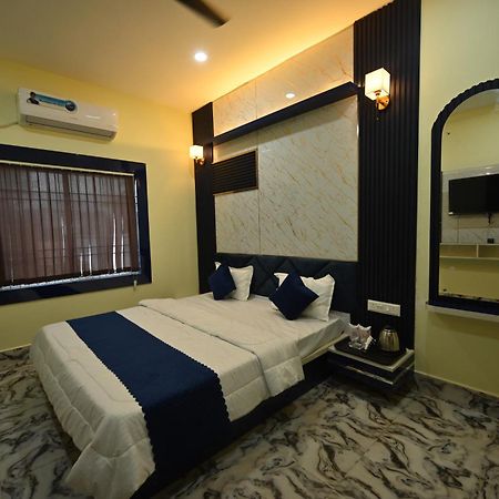 The Vintage Plaza Hotel Baripada Buitenkant foto